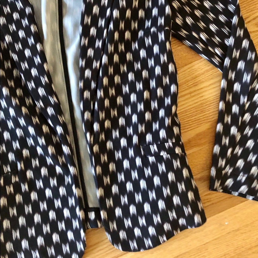 H&M Chic Patterned Blazer - Picture 7 of 10